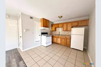 1805 N W S Young Drive, Killeen, TX 76543 - Photo 6