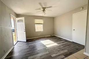 1805 N W S Young Dr, Killeen, TX 76543 - Photo 2