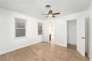 2122 Circle Dr, Copperas Cove, TX 76522 - Photo 10