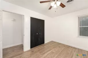 2122 Circle Dr, Copperas Cove, TX 76522 - Photo 18