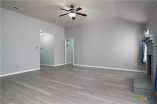 910 Frontier Trail, Harker Heights, TX 76548 - Photo 12