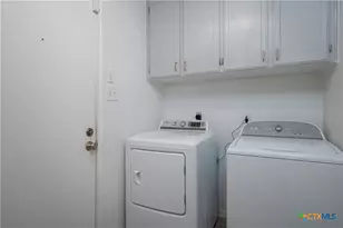 910 Frontier Trail, Harker Heights, TX 76548 - Photo 16