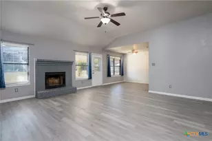 910 Frontier Trail, Harker Heights, TX 76548 - Photo 10