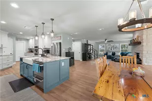 8901 Brewer Ln, Salado, TX 76571 - Photo 14