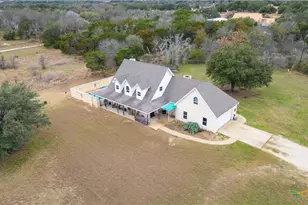 8901 Brewer Ln, Salado, TX 76571 - Photo 6