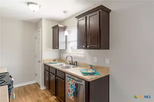 916 Freedom Dr, Temple, TX 76502 - Photo 8