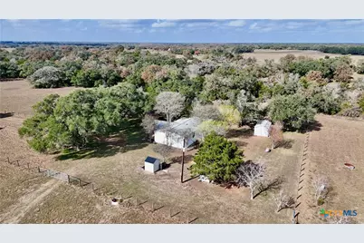 415 County Road 457, Hallettsville, TX 77964 - Photo 32