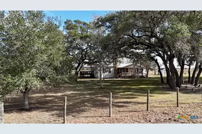 415 County Road 457, Hallettsville, TX 77964 - Photo 2