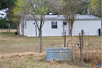 415 County Road 457, Hallettsville, TX 77964 - Photo 34