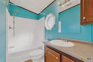 195 Gato Rd, Cedar Creek, TX 78612 - Photo 14