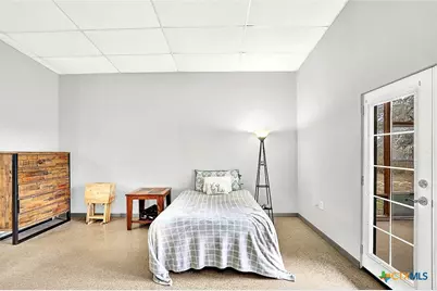 498 County Road 124, Floresville, TX 78114 - Photo 24