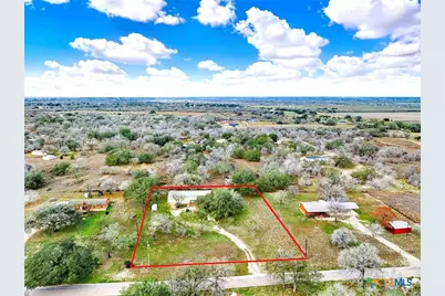498 County Road 124, Floresville, TX 78114 - Photo 2