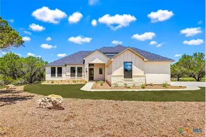 742 Rayner Ranch Boulevard, Spring Branch, TX 78070 - Photo 2