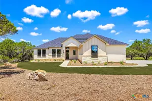 742 Rayner Ranch Blvd, Spring Branch, TX 78070 - Photo 2
