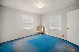 109 Massanet St, Port Lavaca, TX 77979 - Photo 12