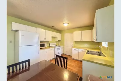 1615 Meadowview Drive, Port Lavaca, TX 77979 - Photo 18