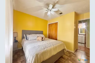 1615 Meadowview Drive, Port Lavaca, TX 77979 - Photo 14