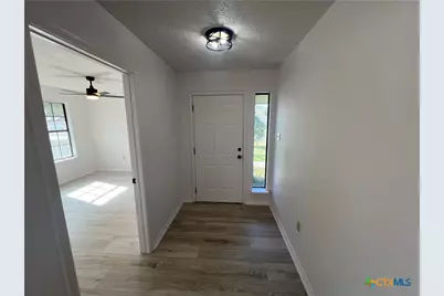 146 Forest Drive, Seguin, TX 78155 - Photo 4