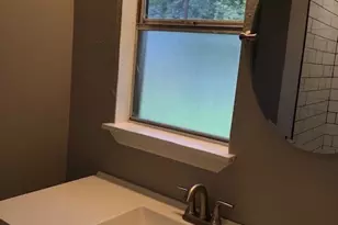 2316 N Austin St, Seguin, TX 78155 - Photo 10