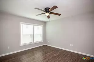 2003 Woodlawn St, Victoria, TX 77901 - Photo 12