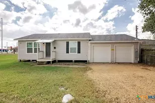 2003 Woodlawn St, Victoria, TX 77901 - Photo 20