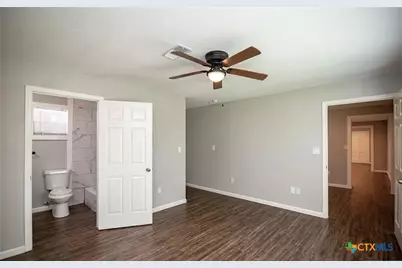 2003 Woodlawn Street, Victoria, TX 77901 - Photo 10