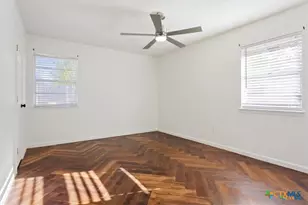 907 Willowbrook St, Copperas Cove, TX 76522 - Photo 8