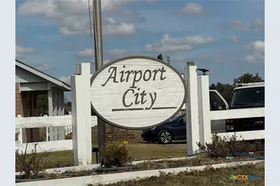 33 Fairway Drive, Hilltop Lakes, TX 77871 - Photo 6