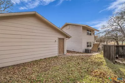 33 Fairway Drive, Hilltop Lakes, TX 77871 - Photo 36