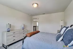 1243 Casetta Run, New Braunfels, TX 78130 - Photo 20