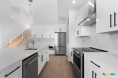 106 Broken Bow, Horseshoe Bay, TX 78657 - Photo 8