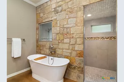 22 Hunters Chase, New Braunfels, TX 78132 - Photo 30