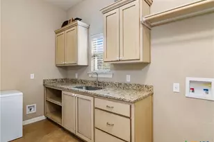 22 Hunters Chase, New Braunfels, TX 78132 - Photo 46