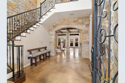 22 Hunters Chase, New Braunfels, TX 78132 - Photo 6