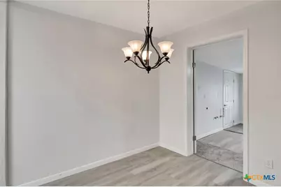 2907 Cedar Street, Victoria, TX 77901 - Photo 6