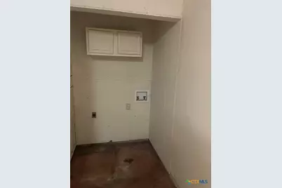 1605 Bexar Avenue, Victoria, TX 77901 - Photo 10