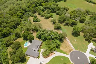 1931 Monterrey Oak, Seguin, TX 78155 - Photo 8