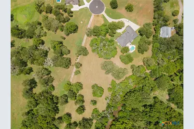 1931 Monterrey Oak, Seguin, TX 78155 - Photo 14