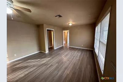 505 Center Street, Belton, TX 76513 - Photo 4