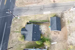 1119 Terrell St, Cuero, TX 77954 - Photo 4