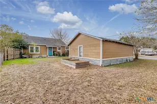 1119 Terrell St, Cuero, TX 77954 - Photo 30