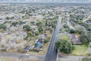 1119 Terrell St, Cuero, TX 77954 - Photo 32