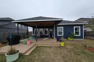 209 Drew Cir, Seguin, TX 78155 - Photo 20