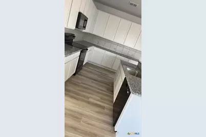 209 Drew Circle, Seguin, TX 78155 - Photo 10