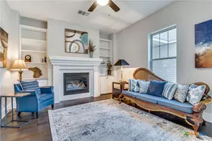 911 Farm St, Bastrop, TX 78602 - Photo 16