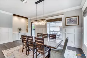 911 Farm St, Bastrop, TX 78602 - Photo 6