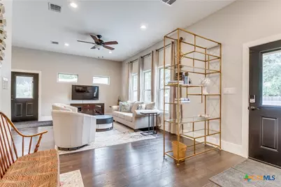 911 Farm Street, Bastrop, TX 78602 - Photo 26