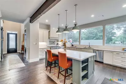 911 Farm Street, Bastrop, TX 78602 - Photo 8