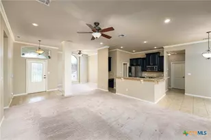 601 Marshall Dr, Belton, TX 76513 - Photo 4