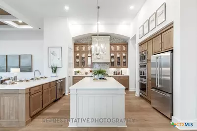 3712 Hollis Pecan, San Antonio, TX 78245 - Photo 2